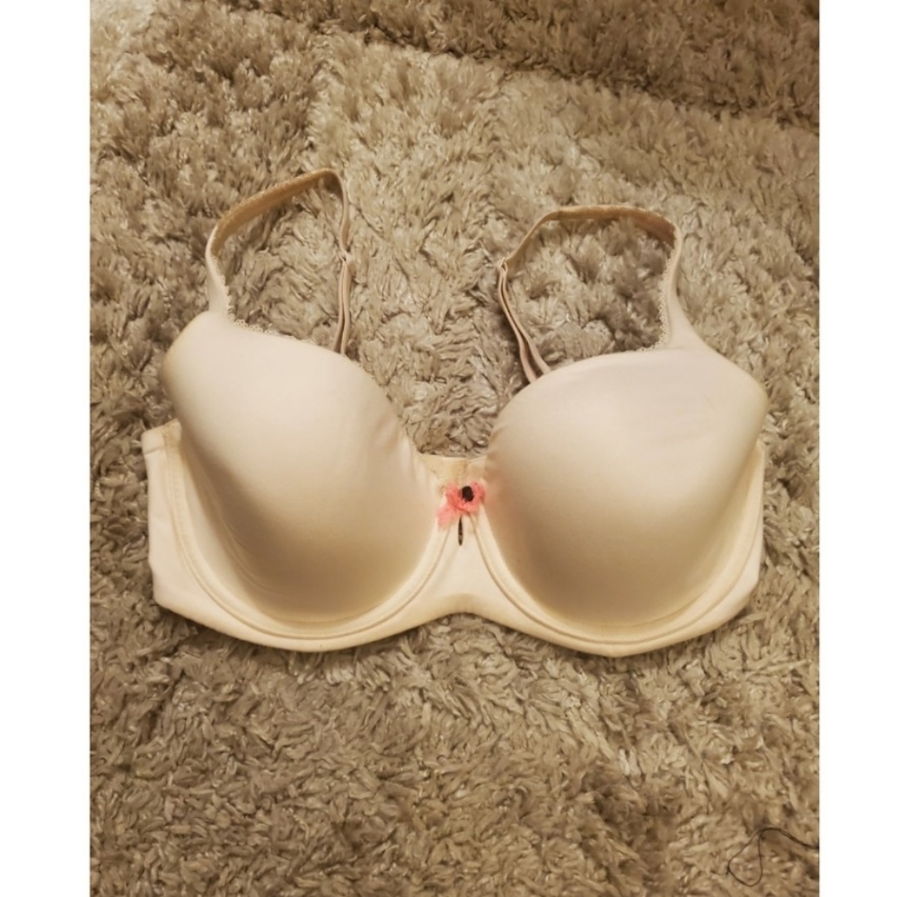 VS- Body by Victoria- size 34DD- Light pink